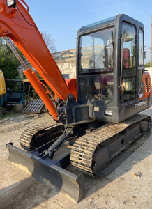Mini pelle DX55 originale Doosan avec composants du moteur Yanmar, y compris le moteur de la pompe à engrenages PLC - Product Image 3
