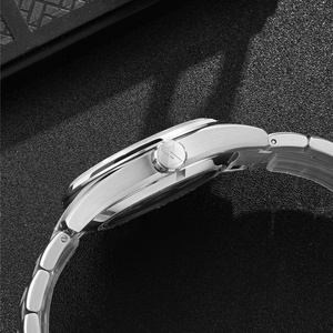 Reloj Cronos para Hombre, 39 mm, Movimiento Automático PT5000, Esfera Blanca, Patrón de Abedul, Eslabones Sólidos, Zafiro, 10 ATM, L6037M - Product Image 6
