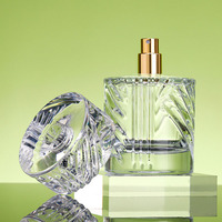 Flacon de parfum en verre premium vide, nouveau design, motif floral en relief, atomiseur 50 ml 100 ml