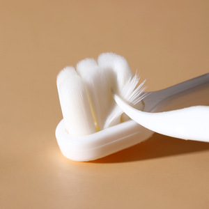 Spazzolino a setole morbide per bambini di età compresa tra 2 e 10 anni grazioso Design dinosauro per uso delicato dei denti a casa - Product Image 3