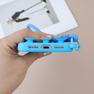 <span class=keywords><strong>Coque</strong></span> de téléphone souple en <span class=keywords><strong>silicone</strong></span> pour iPhone 16 15 14 Pro Max avec anneau de maintien et ventouse inclus, compatible avec iPhone 13 12 11 - Product Image 4