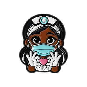 Broche Criativo de Desenho Animado Estilo Enfermeira Negra Fofa com Personagens Europeus e Americanos, Acessório Médico, Broche de Crachá - Product Image 1
