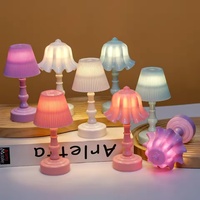 Lampes de table LED à piles en forme de bouton de fleur plissé, pour chambre à coucher, salle à manger, veilleuse, décoration simple et moderne