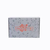 Carton d'expédition robuste avec impression florale élégante sur toute la surface, impression personnalisée pour l'expédition et l'emballage de produits e-commerce