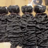 Lots de Cheveux Humains Vierges Bruts Vietnamiens de Qualité Supérieure en Gros, Provenant du Vietnam, Idéaux pour le Tressage