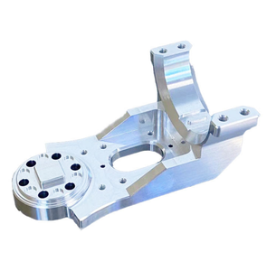 บริการงานกลึง CNC ตามแบบ ชิ้นส่วนมอเตอร์ไซค์อะลูมิเนียมอัลลอย 6061, ขายึดแฮนด์แบบอะโนไดซ์, สวิงอาร์มสำหรับรถบังคับวิทยุ - Product Image 4