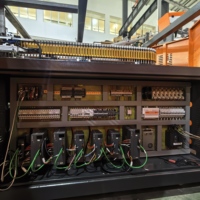 Máquina Automática de Alta Velocidad para Fabricación de Botellas, 4 Cavidades, Paso Ajustable
