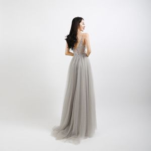 Spalline sottili di lusso <span class=keywords><strong>con</strong></span> perline e paillettes <span class=keywords><strong>con</strong></span> <span class=keywords><strong>spacco</strong></span> <span class=keywords><strong>laterale</strong></span> un <span class=keywords><strong>abito</strong></span> da ballo di Tulle <span class=keywords><strong>lungo</strong></span> - Product Image 4