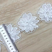 Zèle en gros couleurs personnalisées 3D fleur broderie strass cristal paillettes perles blanc dentelle garniture pour vêtements accessoires