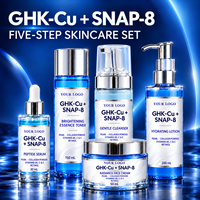 Ensemble de soins de la peau au peptide de cuivre GHK-Cu en marque propre avec crème éclaircissante, tonique au collagène et sérum facial pour une peau éclatante