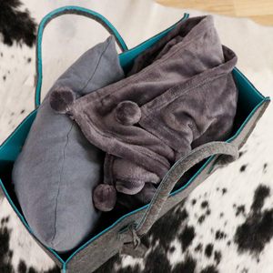 ถุงผ้าสักหลาดอเนกประสงค์แบบพกพาใช้ซ้ำได้สำหรับเก็บของนับไม่ถ้วนกระเป๋าผ้าสักหลาดอเนกประสงค์ออกแบบได้ตามต้องการ - Product Image 6