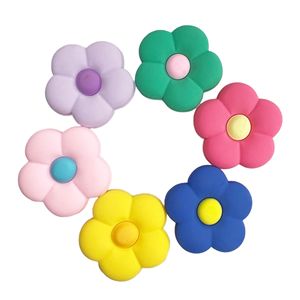 Lot de 6 Breloques Fleurs pour Sacs Bogg – Accessoires de Sac de Plage et de Voyage – Vente en Gros - Product Image 1