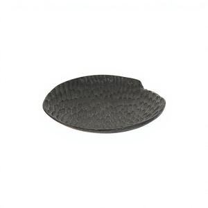 Assiette de service en bois écologique, en teck, décorative, avec un design sculpté, faite à la main, moderne, pour les fruits, les collations, la décoration de table - Product Image 1