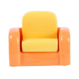 Juego de muebles en miniatura, sofá de simulación, televisor, panificadora, bote de basura, accesorios para casa de muñecas, juguetes de resina para niños de 5 a 7 años - Product Image 4