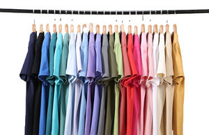 Venta de Fábrica, Camiseta Unisex Personalizada 100% Algodón, 230 GSM, Manga Corta, Cuello Redondo, Anti-Pilling, Transpirable, con Impresión Serigráfica - Product Image 5