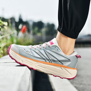 Zapatillas Deportivas de Alta Calidad para Correr por Carretera, Cómodas Zapatillas Casuales para Hombre, Zapatillas de Senderismo y Montañismo para Exteriores - Product Image 5