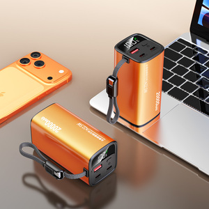 Mini batterie externe <span class=keywords><strong>en</strong></span> alliage d'aluminium de qualité supérieure 20000mAh 22.5W Charge rapide TYPE-C 20W Affichage numérique Câble Chargeur portable pour appareils intelligents - Product Image 4