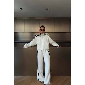 Survêtement imprimé respirant et léger Tommy, design personnalisé, tailles plus, avec logo en tissu, pour styles hiver et été - Product Image 2