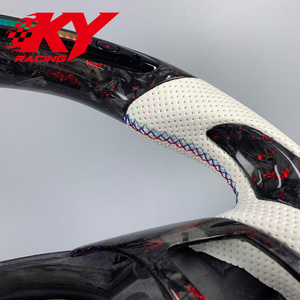 Volante Personalizado de Fibra de Carbono Forjado con Pantalla LED para BMW E93 E91 E92 E60 E61 E62 E63 E64 X1 E87 E82 M3 330i 330d 335i 318i - Product Image 2