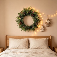 Couronne contemporaine en croix pour jardin, en feutre, avec pivoine, marguerite, eucalyptus, vigne et autres éléments floraux, style Valley Swag Pansy, pour la vente en gros