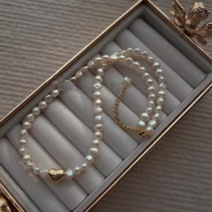 Collar de Perlas Pequeñas con Forma Barroca Chapado en Oro de 14K para Mujer, Cadena de Clavícula de Lujo Ligero, Estilo Natural - Product Image 1