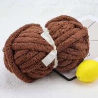 Factory Direct Sales Super Chunky Crochet Business Multi Color Hand Knitting Polyester Chenille Yarn 40 Gr Yarn