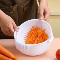 Hachoir manuel multifonctionnel pour légumes, usage culinaire, avec fonction de découpe et de râpage, protège-main ondulé et panier de filtration d'eau