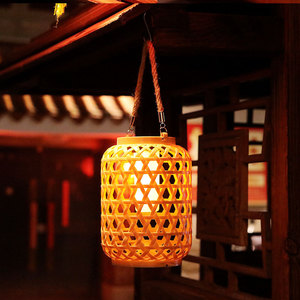 Lentera Gaya Cina Bertenaga Surya untuk Dekorasi Festival Musim Semi, Lentera Rotan untuk Balkon, Taman, Luar Ruangan C - Product Image 6