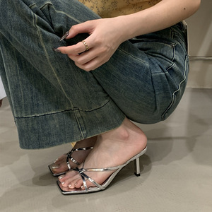 Nouvelles mules d'été 2026 à talon fin et bout carré, style haute couture française, sandales à talon haut à une bride pour l'extérieur, style mondaine - Product Image 5