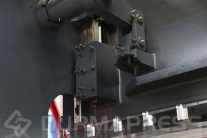 Durmapress 2025 última <span class=keywords><strong>serie</strong></span> ecológica de 100t 2500mm NC máquina dobladora con controlador Estun para doblado de aluminio - Product Image 5