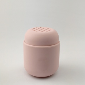 Le sac de rangement et <span class=keywords><strong>la</strong></span> boîte à œufs en silicone les plus populaires <span class=keywords><strong>d</strong></span>'<span class=keywords><strong>Amazon</strong></span> porte-brosse anti-poussière et résistant aux taches pour le maquillage des œufs de beauté - Product Image 6