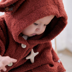 Capa de bebé al por mayor otoño e invierno Niña bebé Año Nuevo Chino ropa roja mes pequeño edad capa - Product Image 3