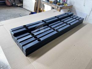 Graafmachine Rupsbandschoen Uhmwpe Rupsband Rubberen Plaat Voor Transportapparatuur - Product Image 2