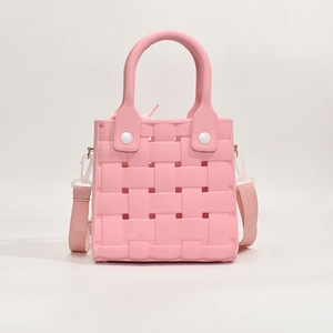 <span class=keywords><strong>Sac</strong></span> fourre-tout <span class=keywords><strong>de</strong></span> plage léger et imperméable en EVA pour femme, violet foncé, avec deux poignées, personnalisable - Product Image 3