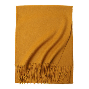 2026 Winter Merino Wol Sjaal Effen Caramel Kleur Luxe Kwast Geweven Wol Sjaal Op Maat Logo Label Wol Sjaal - Product Image 2