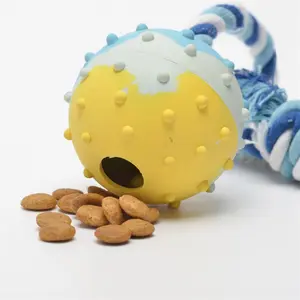 Mainan kunyah hewan peliharaan warna dapat disesuaikan MOQ 499 grosir pemasok hewan peliharaan dispenser makanan anjing mainan hewan peliharaan bola suguhan kunyah