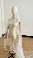 Voile de mariée QUEENSGOWN, magnifique, fait main, orné de cristaux, broderie personnalisée, texte brodé, voile de mariée avec bordure de perles