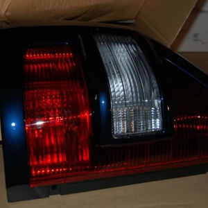 ระบบไฟอัตโนมัติไฟท้ายซีนอนด้านหลังรถยนต์ LED สำหรับมิตซูบิชิปาเจโร2000 2015 <span class=keywords><strong>2016</strong></span> - Product Image 2