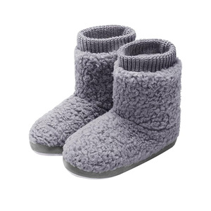 Doublure en fausse polaire floue chaude et confortable pour femmes avec manchette élastique tricotée semelle antidérapante à enfiler pantoufles à la cheville <span class=keywords><strong>d</strong></span>'<span class=keywords><strong>intérieur</strong></span> - Product Image 3