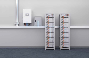 Système domestique hybride Deye 15KW onduleur solaire haute tension triphasé disponible pour livraison en Ukraine pour répondre à la demande énergétique - Product Image 5