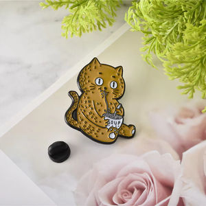 Pin de Solapa de Gato de <span class=keywords><strong>Anime</strong></span> de Recuerdo del Fabricante para Mujer, para Sombrero, Bolso, Ropa, Broche, Insignia, Pin de Esmalte Duro de Metal con Forma de Animal - Product Image 1