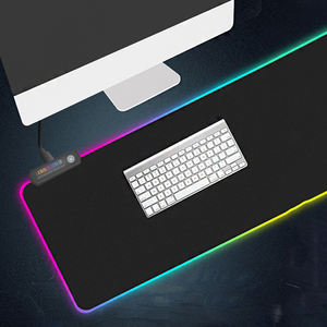 Teclado y Alfombrilla de Ratón para Juegos RGB con Luz LED, Material de Goma, Impermeable, Antideslizante, Alfombrilla de Escritorio Cuadrada Multitamaño en Existencia - Product Image 4