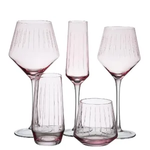 컬러 유리 절단 라인이 있는 맞춤형 레드 와인 잔 세트, 가족 모임에 사용할 수 있는 핑크 크리스탈 와인 잔 및 b