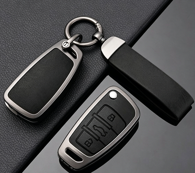 Golden Supplier New Design Metal Zinc Alloy Silk Embossing logo Leather Car Key Cover case Fob for Audi A3 A4 A6