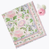 Ensemble de linge de table en polyester Offres Spéciales nappe imprimée florale serviettes brodées napperons décoratifs pour les rassemblements de printemps