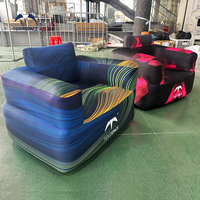Chaise et table gonflables publicitaires en PVC pour événements, canapé gonflable scellé pour salons automobiles et fêtes, personnalisable avec votre marque