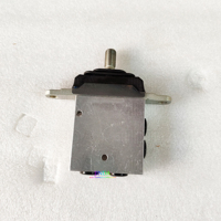 7021601230 702-16-01230 Valve de commande pilote pour excavatrice PC200-8 et bulldozer D65 D85 Komatsu