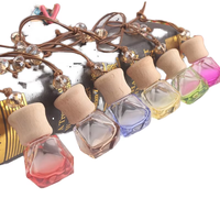 Diffuseur de parfum de luxe pour voiture 8 ml, désodorisant vide, flacon en verre mat de forme carrée avec bouchon à vis, emballage pour aromathérapie