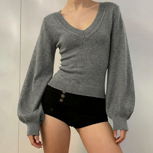 เสื้อสเวตเตอร์ถักคอวีสีเทาสไตล์อเมริกันวินเทจสำหรับผู้หญิง เสื้อทรงเข้ารูปสีพื้นสำหรับฤดูใบไม้ผลิและฤดูใบไม้ร่วง - Product Image 1