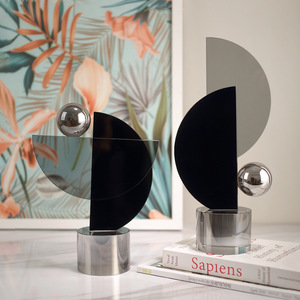 Ornements en cristal géométriques, 2 pièces, décoration d'art abstrait moderne pour salon, décoration de la maison - Product Image 1